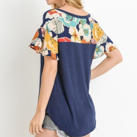 MAI SOLI Blue Short Sleeve V-neck Sheer Floral Contrast Top Size 1XL NWT - Picture 2 of 5